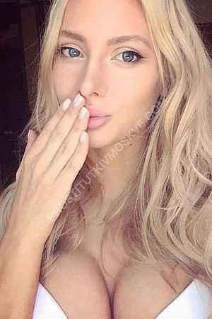 Алина, метро Свиблово