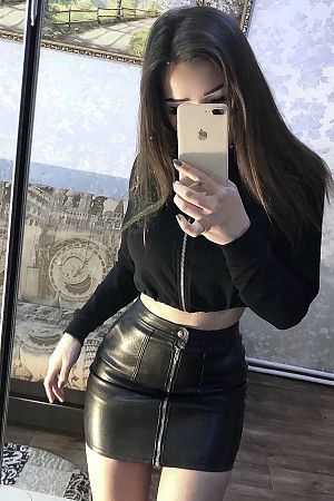 Алла, метро Комсомольская