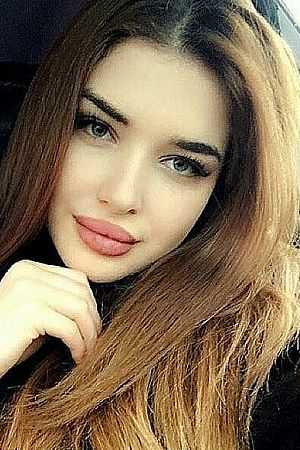 Алиса, метро Крылатское