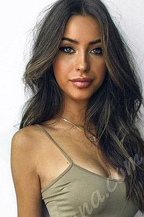 Ирина, метро Славянский бульвар