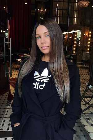 Илона, метро Измайлово