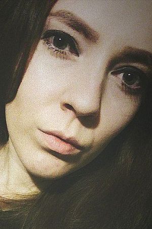 Лена, метро Площадь Революции