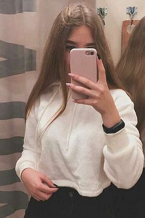 Лена, метро Новокузнецкая