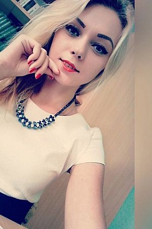 Лена, метро Добрынинская