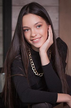 Анжелла, метро Спартак